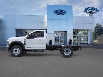 New 2025 Ford F-600 - photo 1