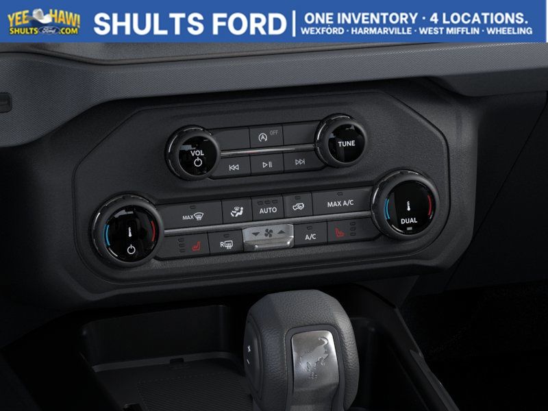 New 2026 Ford Bronco - photo 19