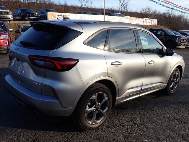 Used 2024 Ford Escape - photo 11