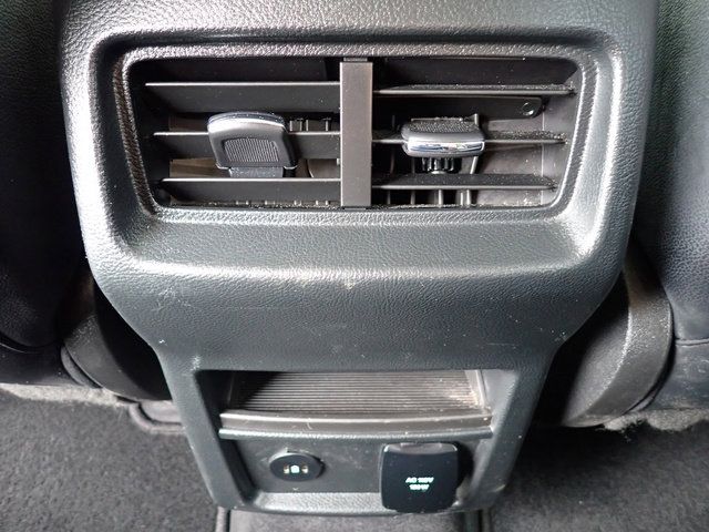 Used 2023 Ford Edge - photo 20