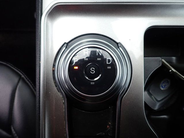 Used 2023 Ford Edge - photo 26