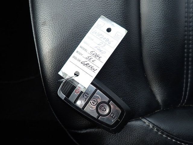 Used 2023 Ford Edge - photo 32