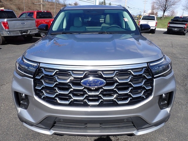 Used 2025 Ford Explorer - photo 14