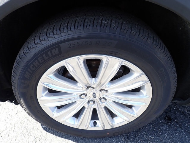 Used 2025 Ford Explorer - photo 15