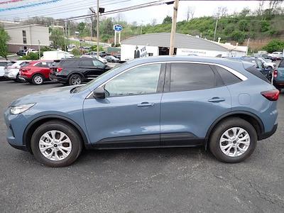 Used 2024 Ford Escape - photo 2