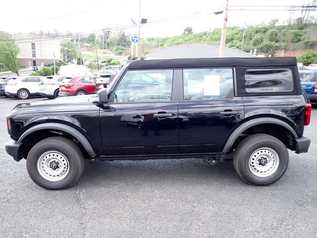 Used 2025 Ford Bronco - photo 2