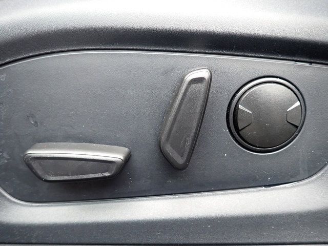 Used 2025 Ford Explorer - photo 27