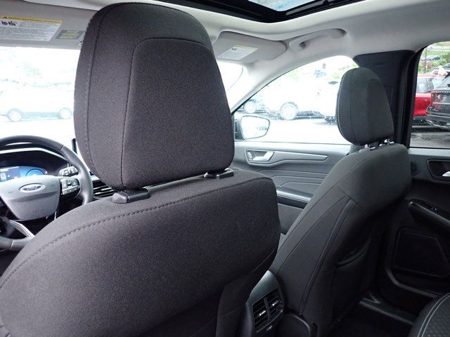 Used 2024 Ford Escape - photo 19