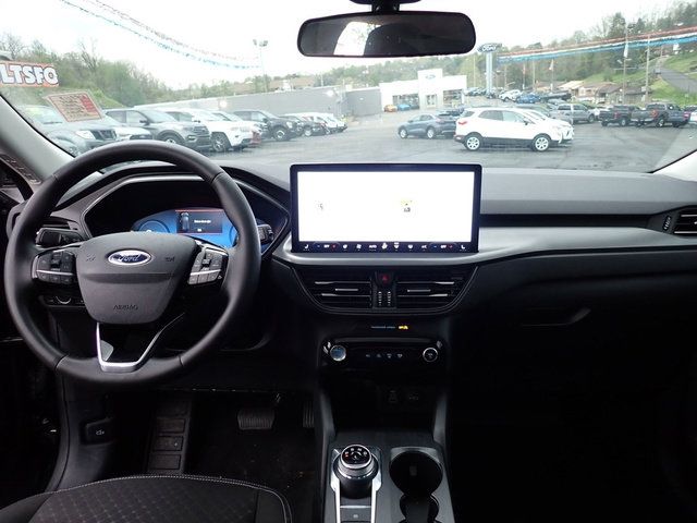 Used 2024 Ford Escape - photo 22