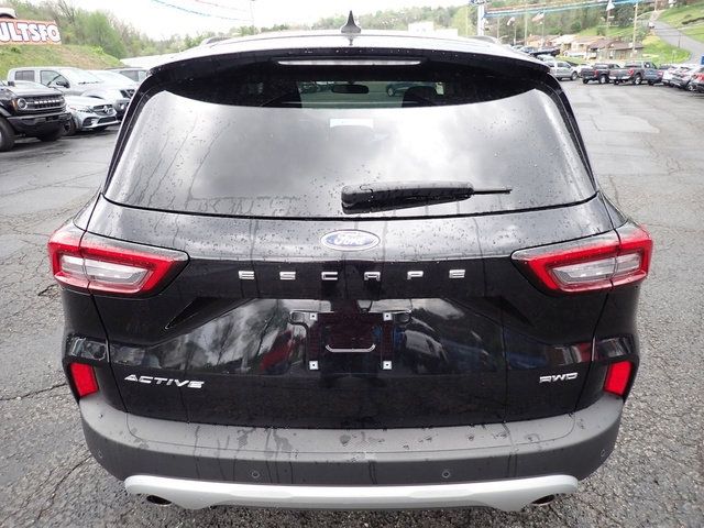 Used 2024 Ford Escape - photo 8