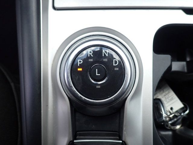 Used 2024 Ford Explorer - photo 28