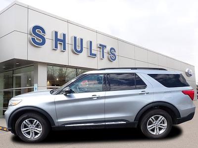 Used 2024 Ford Explorer - photo 2