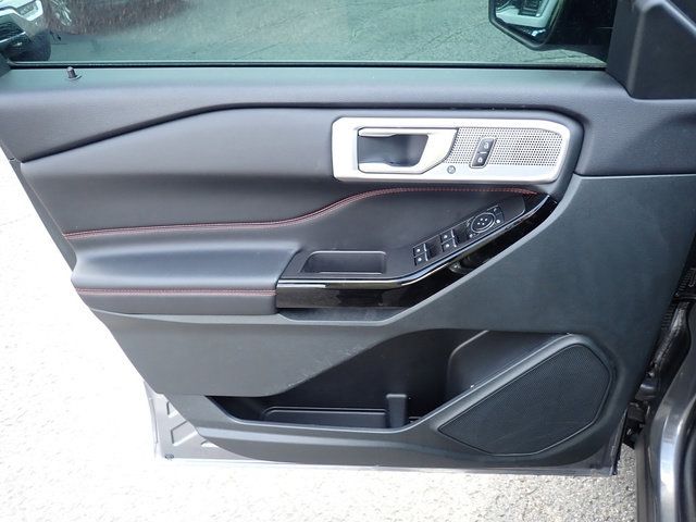 Used 2024 Ford Explorer - photo 24