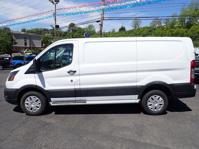 Used 2024 Ford Transit 250 - photo 2