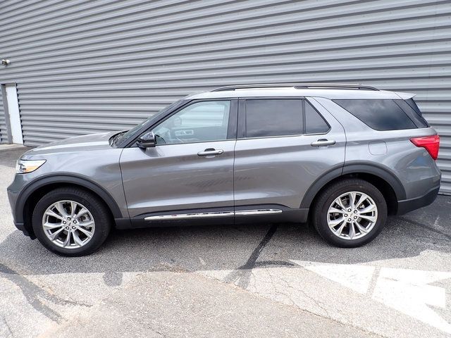 Used 2024 Ford Explorer - photo 2