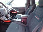 2023 Nissan Frontier Crew Cab 4x4 Pickup for sale #H4F6246A - photo 17