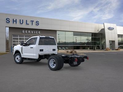 2026 Ford F-350 Regular Cab DRW 4WD Cab Chassis for sale #H6F9910 - photo 2