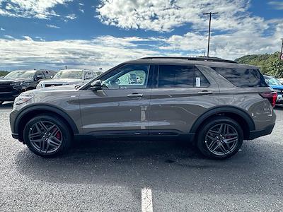 2027 Ford Explorer 4WD SUV for sale #H7X2129 - photo 2