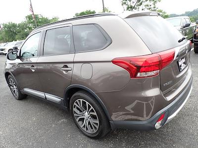 Used 2016 Mitsubishi Outlander SEL 4x4 SUV for sale #HP9834A - photo 2