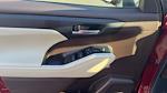 2022 Toyota Highlander AWD SUV for sale #F13880 - photo 9