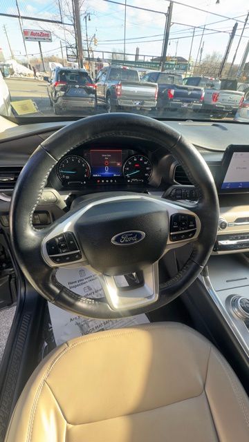 Used 2023 Ford Explorer - photo 16