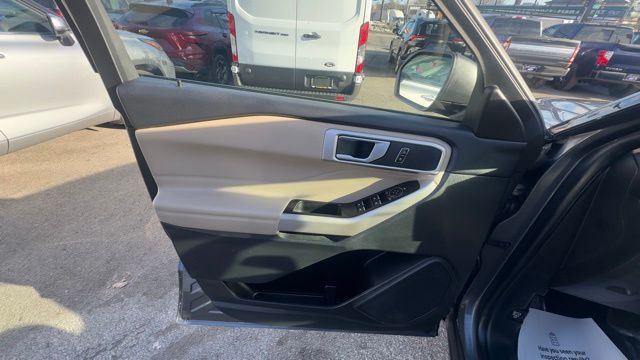 Used 2023 Ford Explorer - photo 11
