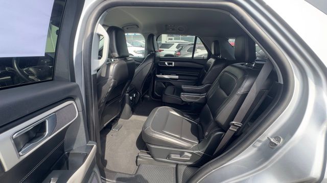 Used 2022 Ford Explorer - photo 19