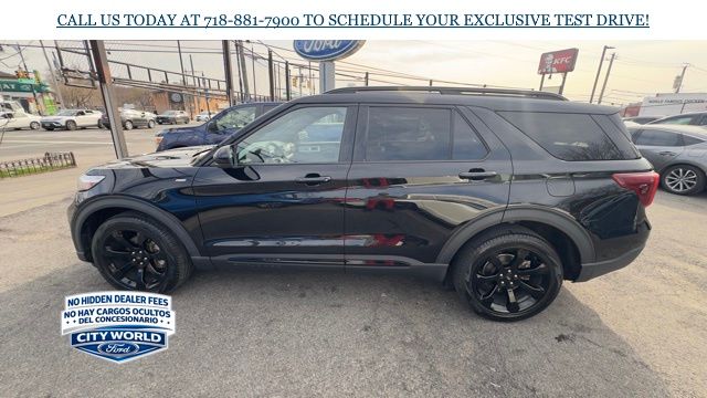 Used 2023 Ford Explorer - photo 1