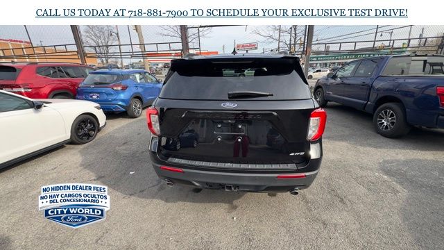 Used 2023 Ford Explorer - photo 2