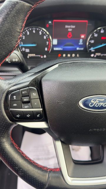 Used 2023 Ford Explorer - photo 10