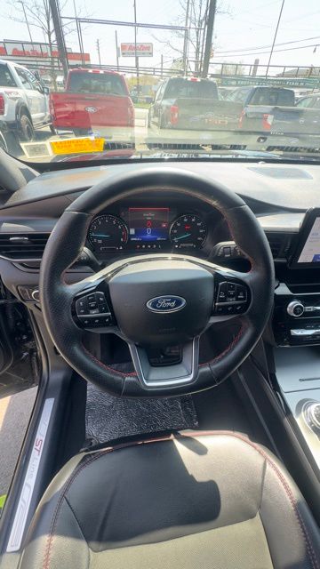 Used 2023 Ford Explorer - photo 12