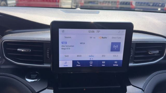 Used 2023 Ford Explorer - photo 14