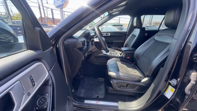 Used 2023 Ford Explorer - photo 17