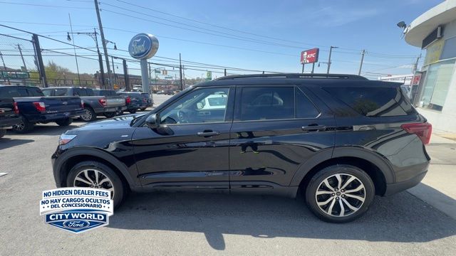 Used 2023 Ford Explorer - photo 1