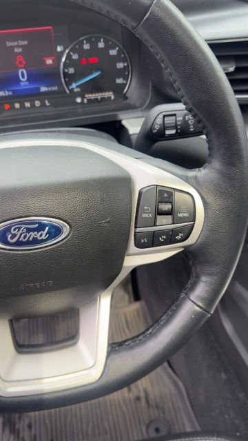 Used 2023 Ford Explorer - photo 10