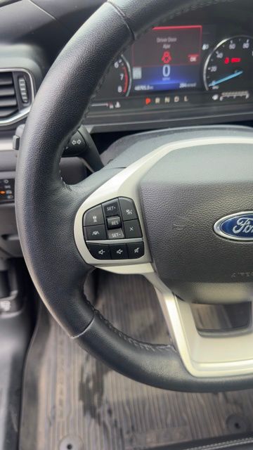 Used 2023 Ford Explorer - photo 9