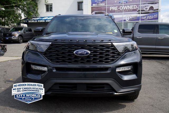 Used 2022 Ford Explorer - photo 2
