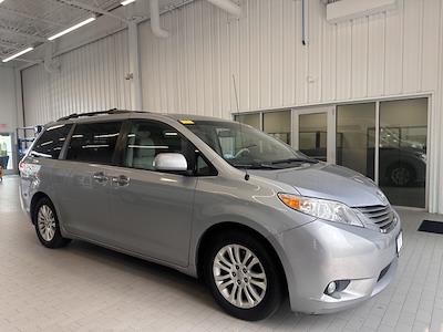 2014 Toyota Sienna 4x2 Minivan for sale #18593MT - photo 1