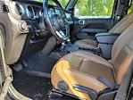 Used 2022 Jeep Gladiator Rubicon Crew Cab 4x4 Pickup for sale #18687MA2 - photo 18