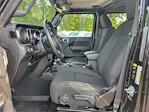 Used 2022 Jeep Gladiator Altitude Crew Cab 4WD Pickup for sale #19054MA4 - photo 18