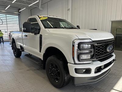 Used 2023 Ford F-250 - photo 1