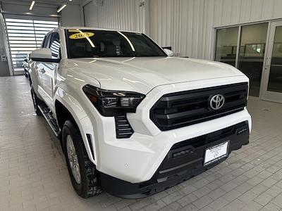 Used 2025 Toyota Tacoma - photo 1