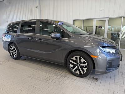 Used 2025 Honda Odyssey - photo 1