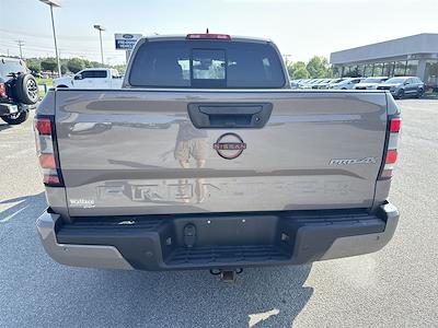 2022 Nissan Frontier Crew Cab 4WD Pickup for sale #F102T25A - photo 2