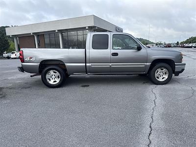 2006 Chevrolet Silverado 1500 Extended Cab 4WD Pickup for sale #F181T25A - photo 2