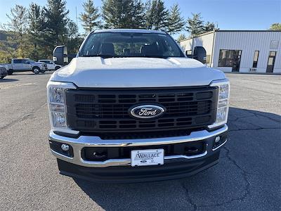 New 2026 Ford F-350 XL Crew Cab 4WD SRW Pickup for sale #F18T26 - photo 2