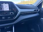 Used 2022 Toyota Highlander XLE for sale #F4T26A - photo 13