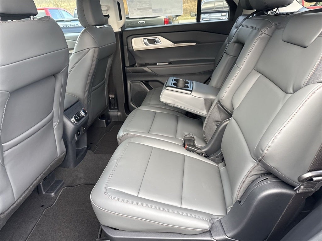 New 2026 Ford Explorer - photo 30