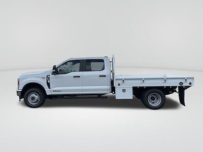 2025 Ford F-350 XL Crew Cab 60 CA 4WD, Scelzi gooseneck flatbed 8F0829 for sale #8F0289 - photo 2