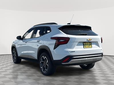 2024 Chevrolet Trax FWD SUV for sale #2T0443A - photo 2